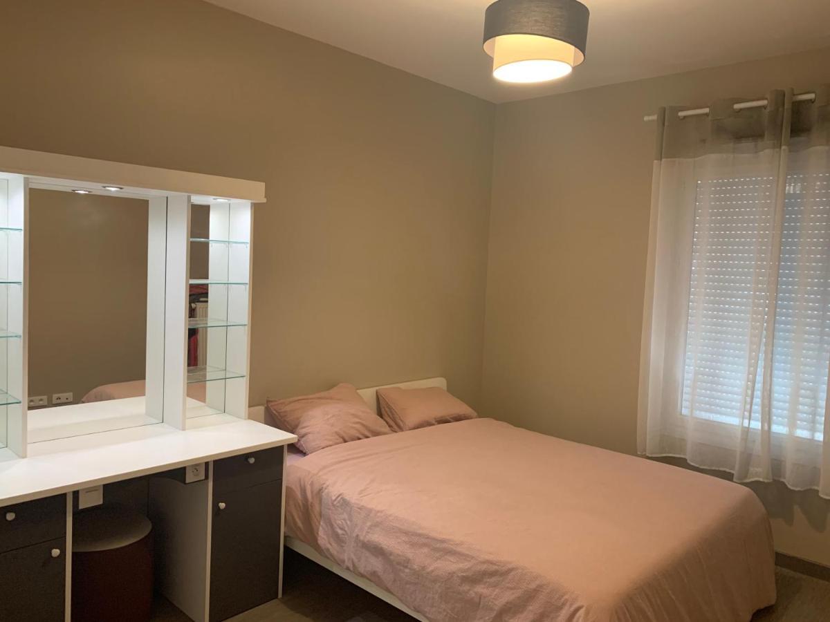דירות Luxurious Flat In Bondy, מראה חיצוני תמונה